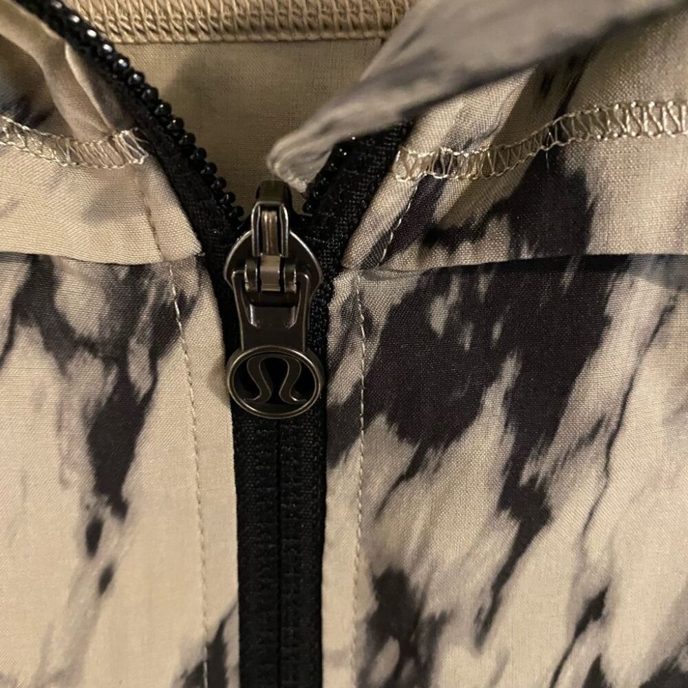 Lululemon | Bring Back The Track Jacket | Size 4 - Picture 7 of 8